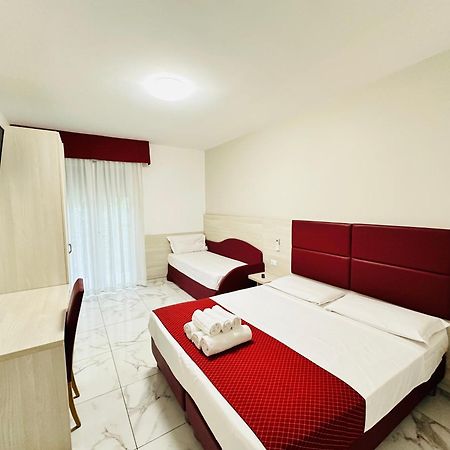 Venice Hub Mestre Exterior photo